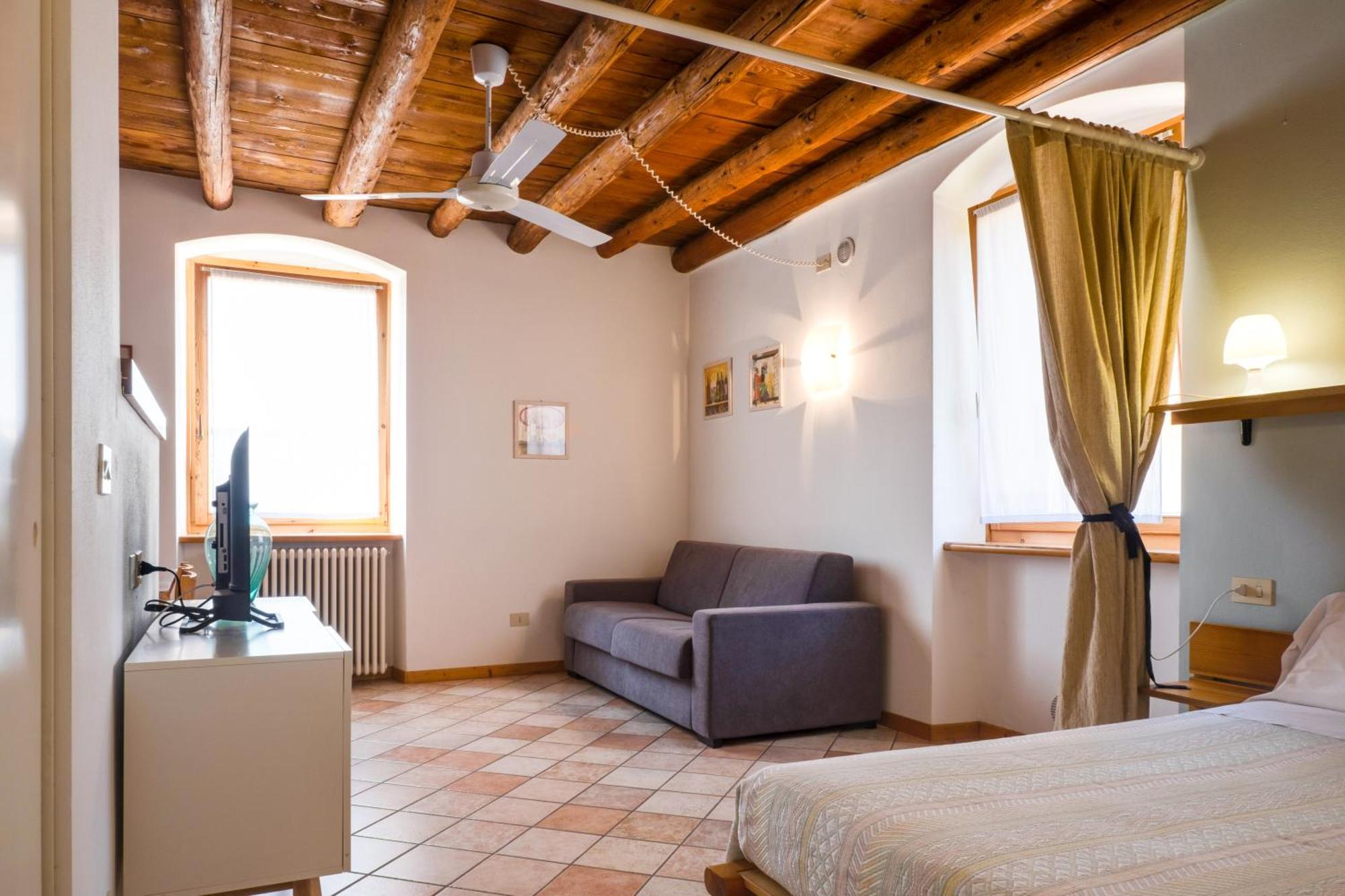 Agriturismo Le Ginestre Lazise Eksteriør bilde